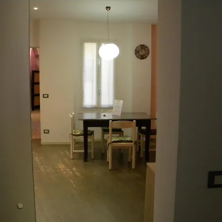 דירה House Pratello 3