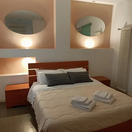 House Pratello 3 דירה