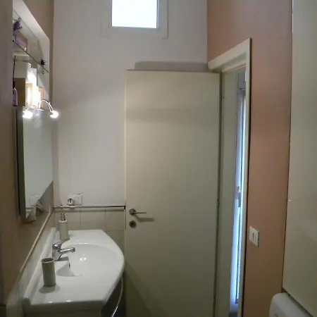 House Pratello 3 *