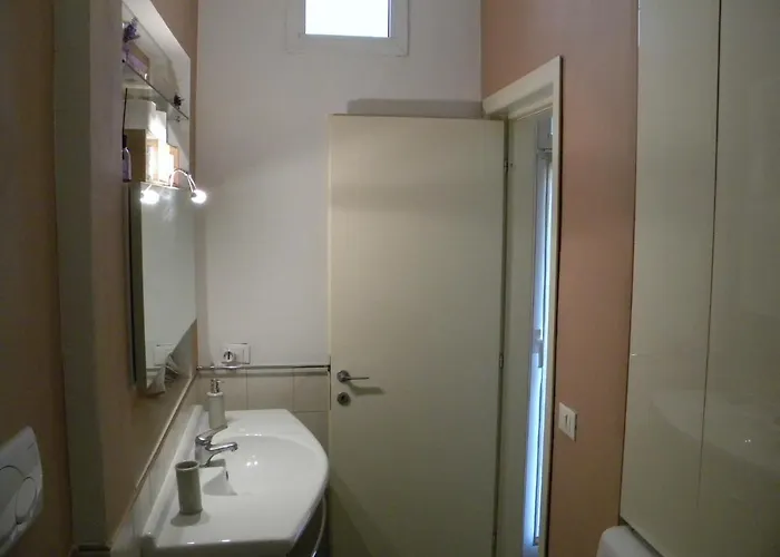 House Pratello 3 *