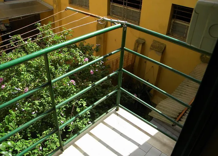 Апартаменты House Pratello 3 Болонья