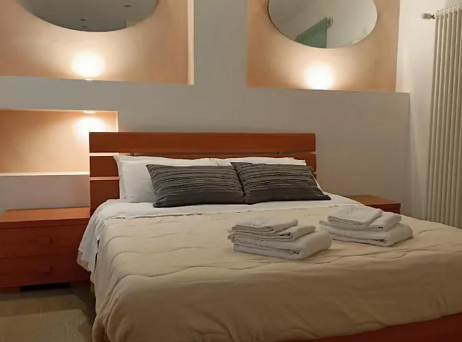 Апартаменты House Pratello 3 Болонья