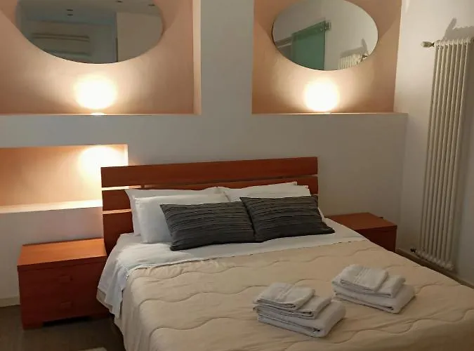 House Pratello 3 Апартаменты