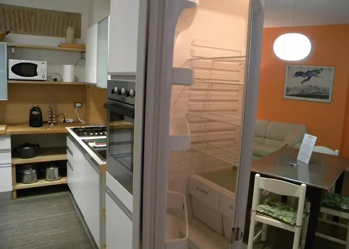 House Pratello 3 아파트