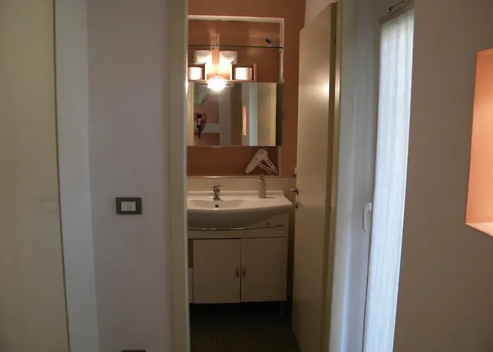 House Pratello 3 아파트